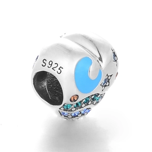 Ciondolo in argento S925 con luna in smalto blu e stelle di zirconi colorati