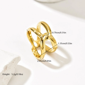 Detailed view of gold hollow crisscross ring with specific dimensions and weight details