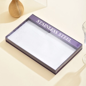 Joyero morado con tapa transparente para organizar anillos y pendientes pequeños