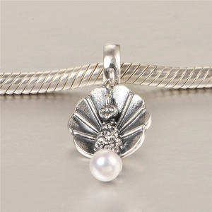 S925 sterling silver peacock pendant charm with white pearl and sparkling crystals