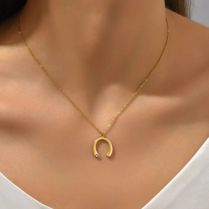 French Style Stainless Steel Gold Horseshoe Pendant Necklace Stud Earring Jewelry Set With Rhinestone Minimalist For Women