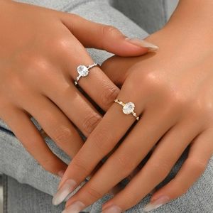 Eleganti anelli in acciaio inossidabile con zirconi ovali in oro e argento