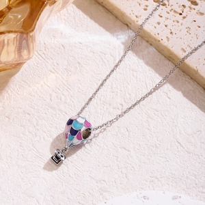 Fashionable gold hot air balloon necklace made of titanium steel with colorful enamel details