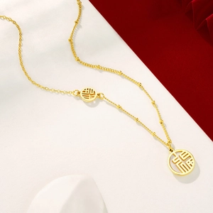 24K vergulde titanium stalen ketting met Fu-teken en witte parelmoer hanger