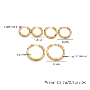 Detail showing various sizes of 2.5mm high polished gold stainless steel hoop earrings