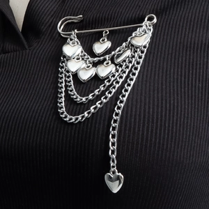 Broche Chaîne Multicouche Rétro Pendentif Cœur Fausse Künstliche Perle Poisson Alliage Gland Broche de Sécurité pour Femme Bijoux de Fête