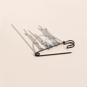 Fashion horse motif brooch with black safety pin and multi-layer silver fringe tassels