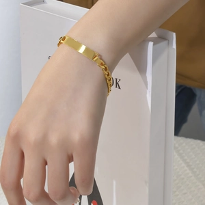 Bracciale a catena in acciaio inossidabile placcato oro 18K con barra rettangolare incidibile