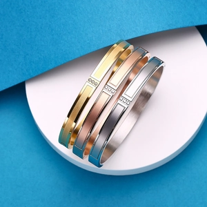 Three-piece stainless steel bracelets in gold silver and rose gold with zircon stones