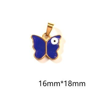 Vue détaillée du pendentif papillon en émail bleu avec l'œil du mal de 16x18mm