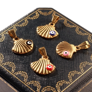 Pendenti a conchiglia in acciaio inossidabile dorato con ciondoli colorati Evil Eye