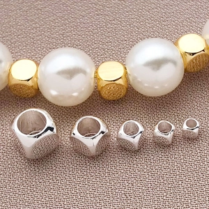 Macro de perles carrées en acier inoxydable de tailles variées pour bijoux DIY