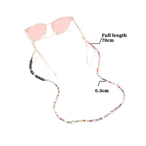 Catenina per occhiali con perline colorate, lettere LOVE IS LOVE e anelli in silicone