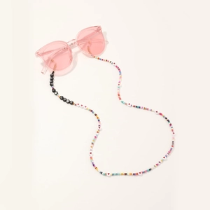 Catenella per Occhiali con Perline Colorate Lettera Love Is Love Motivo a Cuore Fatto a Mano Cinturino per Occhiali per Donna Accessori
