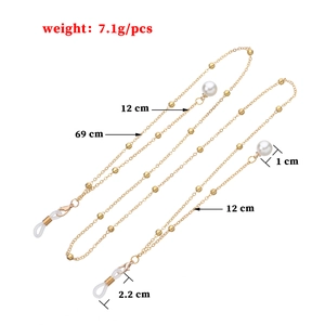 Chaîne à lunettes dorée avec pampilles en perles et boucles en silicone, longueur 69 cm