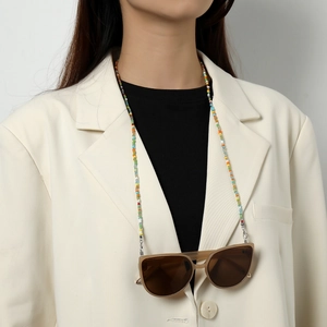 Chaîne de lunettes perlée colorée pour femmes avec crochets et fermoirs mousquetons