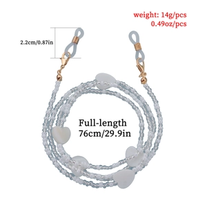 Catenina per occhiali con perline bianche e cuori, chiusura a moschettone, 76 cm