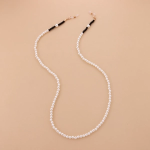 Élégante Chaîne de Lunettes Perlée pour Femmes Perles en Résine Alliage Boucles Silicone Cordon Masque Accessoire Lunetterie