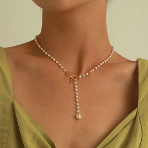 Legierung Schleife Künstliche Perlenimitat Quaste Anhänger Halskette Für Damen Elegant Gold Silber Überzogene Y-Form Halsschmuck