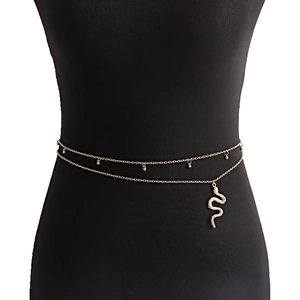 Chaîne de taille dorée à deux rangs avec petites perles rondes et pendentif serpent détaillé