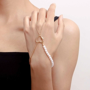 Punk-Stil Gold Herz Fingerarmband mit weißen Perlenimitaten für Damen Schmuck