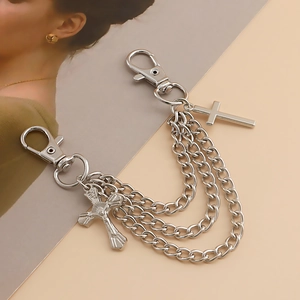 Mehrlagige silberne Metall-Schuhkette mit Kreuzanhängern und Karabiner für Damen
