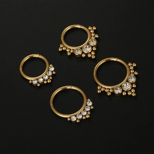 4er-Set goldfarbene 316L Chirurgenstahl Nasenringe mit glitzernden Zirkonia-Kristallen
