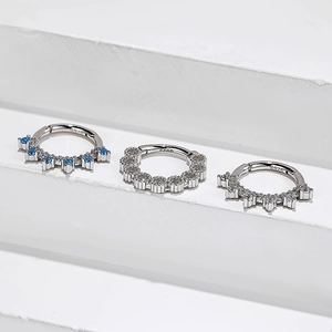 Anneaux de nez et boucles d'oreilles cartilage en argent 925 avec zirconiums roses