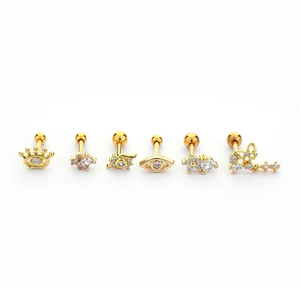 Kit de piercing d'oreille doré en acier inoxydable avec zircons blancs, papillon et couronne