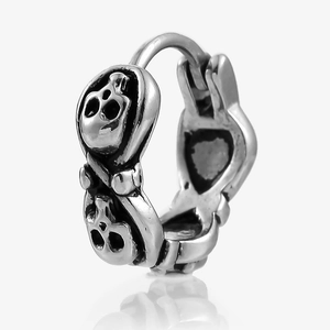 Gothic punk skull hoop earrings in vintage stainless steel with mirror reflection effect