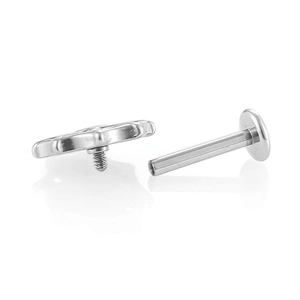 Labret-Stecker aus poliertem 316L-Edelstahl mit Innengewinde und flacher Rückseite