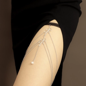 Sexy silver leg chain with hollow leaves, pearl pendant, and black lace garter band