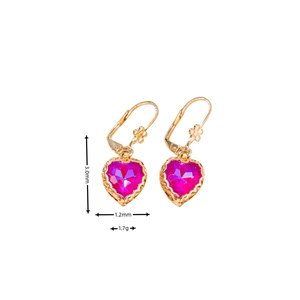 Detail view of heart crystal earrings with dimensions 3.0mm height and 1.2mm width