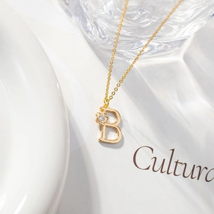 Elegant gold-plated letter B necklace with zircon flower pendant on a minimalist chain