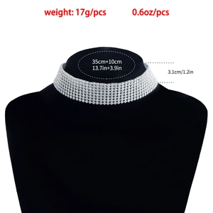 Glitzerndes mehrreihiges Strass-Choker-Halsband mit 3,1 cm Breite für Damen
