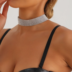 Luxus Westlichen Mehrlagige Strass Choker Halskette Für Damen Legierung Voll Diamant Sexy Funkelnde Kragen Halskette Schmuck