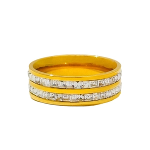 Minimalist double row square cut zircon gold ring featuring a modern geometric design
