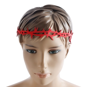 Detailed view of red thorn wire necklace for Halloween witch or gothic cosplay costumes