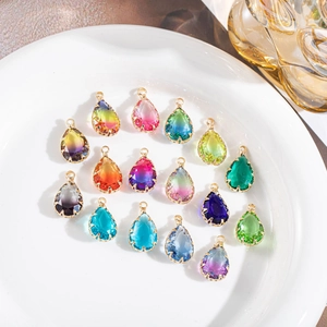 Pendentifs gouttes en cristal coloré avec monture dorée pour création de bijoux