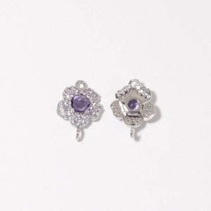 Pendentif fleur violette élégant avec cristaux et base en argent, vues recto et verso