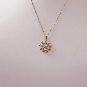 Rotierender Blumen Anhänger Halskette Für Damen Kupfer Zirkonia Eingelegt Spinning Daisy Schneeflocke Süßer Schmuck Geschenk