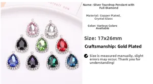 Dettaglio pendente in cristallo a goccia 17x26mm con bordo in strass argento e anello