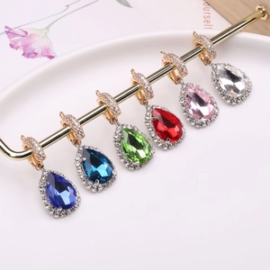 Pendenti a goccia in cristallo colorato con accenti pavé per la creazione di gioielli fai-da-te