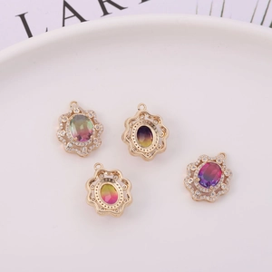 Colgante de encaje dorado con turmalina ovalada degradada y circonita para joyería DIY