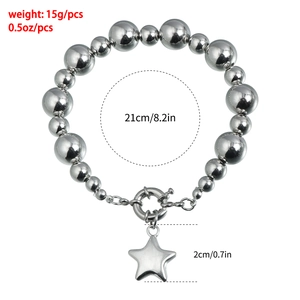 Detailed view of beaded silver star pendant bracelet with size and weight annotations