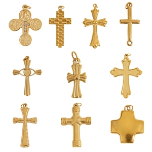 Pendentifs Croix en Acier Inoxydable Accessoires DIY Plaqués Or Breloques Religieuses Strass pour Création de Bijoux Hommes Femmes