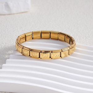 Italian charm gold stainless steel modular bracelet with engraved hearts design
