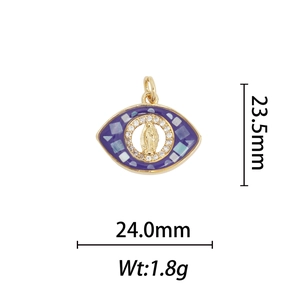 Vue détaillée du pendentif religieux avec dimensions de 23,5 mm par 24,0 mm