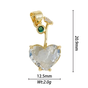 Dimensions détaillées du pendentif cerise avec zircon cœur et plaquage doré