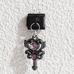 Charm italiano in acciaio nero con pendente a cuore e cristalli rosa per bracciali